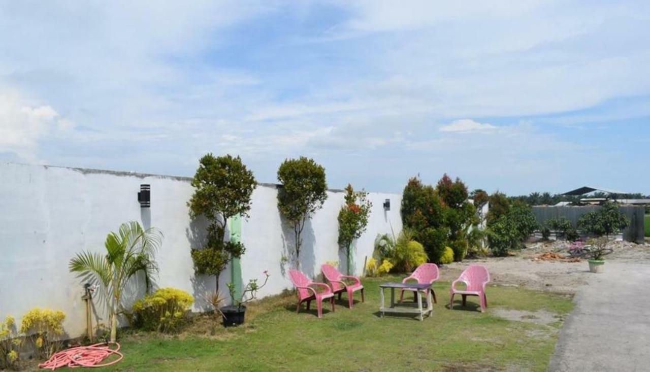 Hotel Grand Family Sungairampah Εξωτερικό φωτογραφία