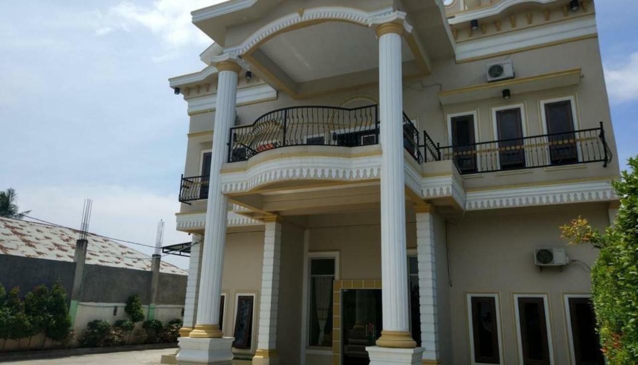 Hotel Grand Family Sungairampah Εξωτερικό φωτογραφία